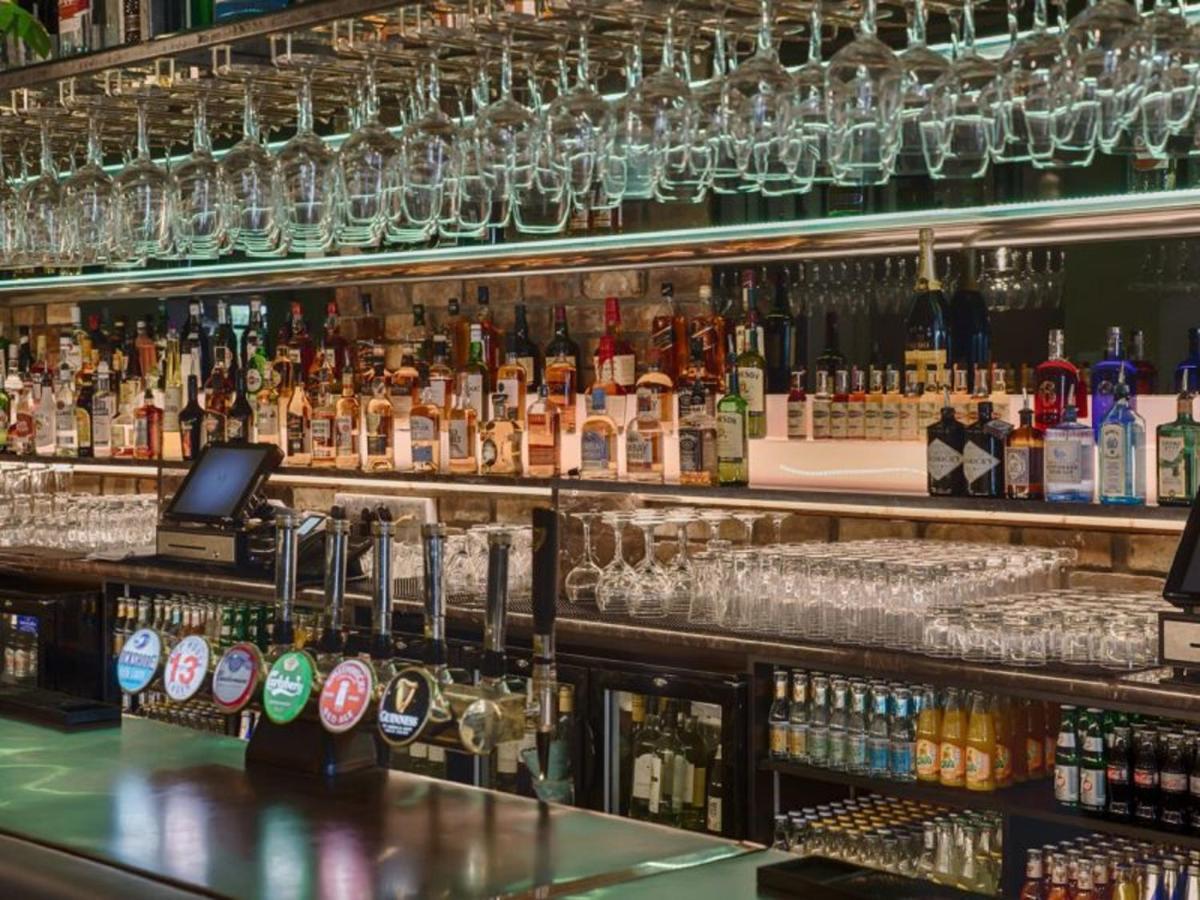 The Village Hotel, Bar And Restaurant Bettystown Exteriér fotografie